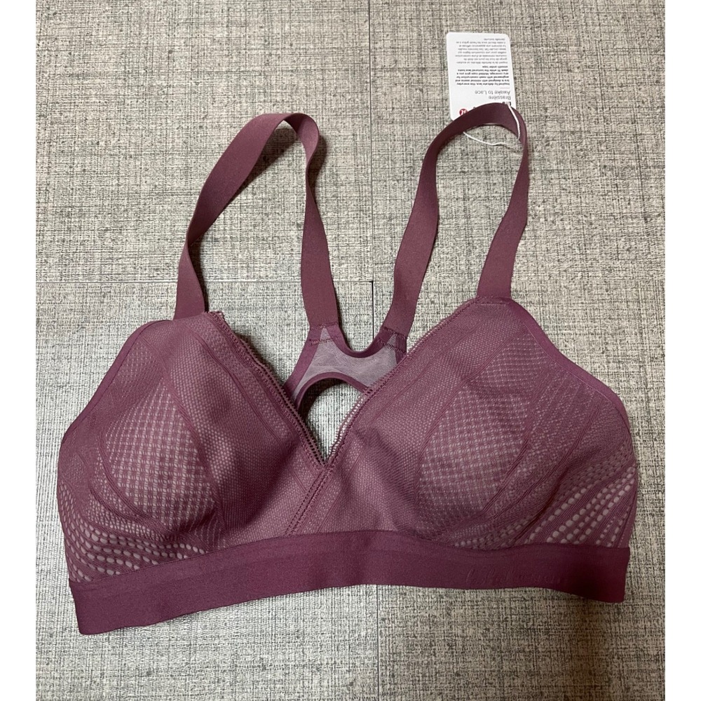 LULULEMON Awake to Lace Mesh Racerback Sports Bra Plumful Purple 32C NEW‎ Active